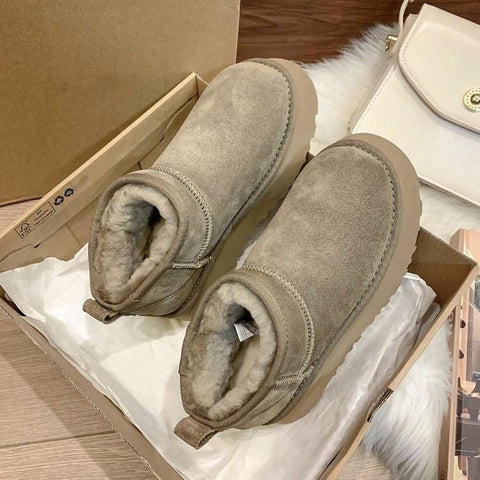 2023 Sheepskin Wool Comprehensive Anti-skid Snow Boots Women's Mini Short Boots Warm Winter Thickened Women's Shoes Botas Mujer