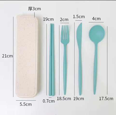 4PCS/Set Cutlery Wheat Straw Spoon Fork Chopsticks With Box Students Tableware Travel Portable Dinnerware Kitchen Accessories